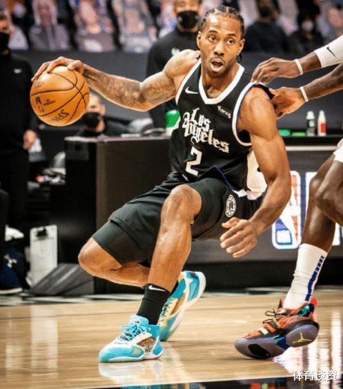  东契奇40+三双难救独行侠负灰熊  