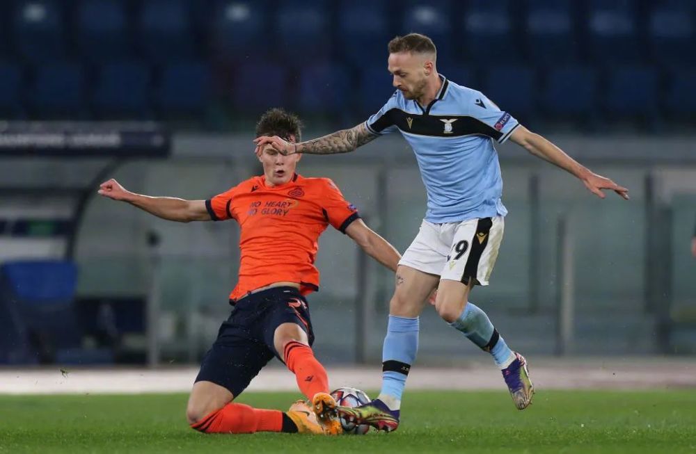  拉齐奥补时阶段破门，蓝鹰众将书写戏剧性胜利