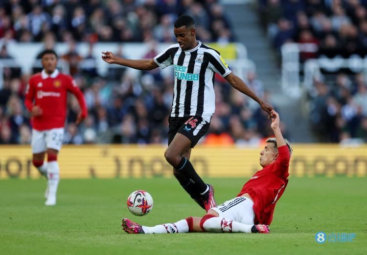  伊萨克梅开二度，纽卡主场击退难缠埃弗顿